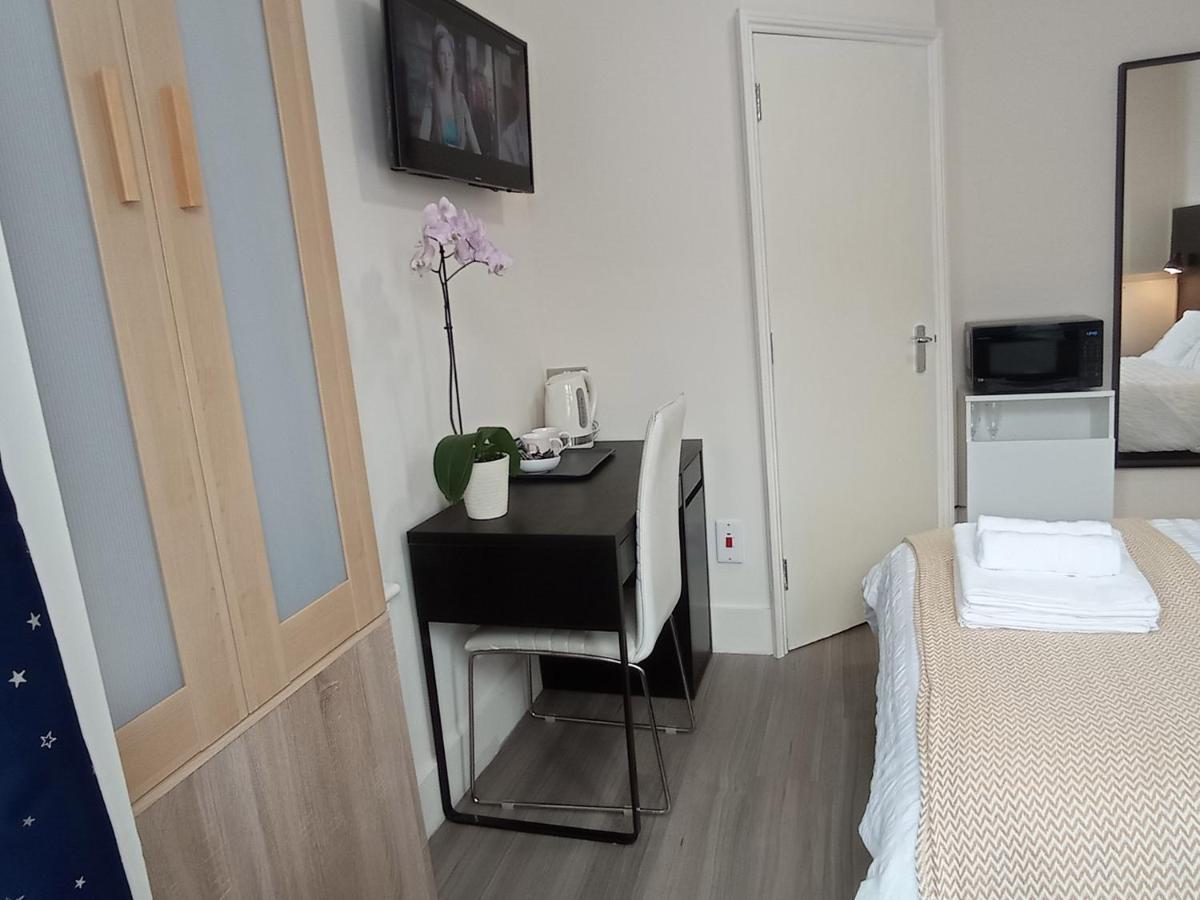 The Little Studio- Self Contained One Bed Studio Flat อ็อกซ์ฟอร์ด ภายนอก รูปภาพ