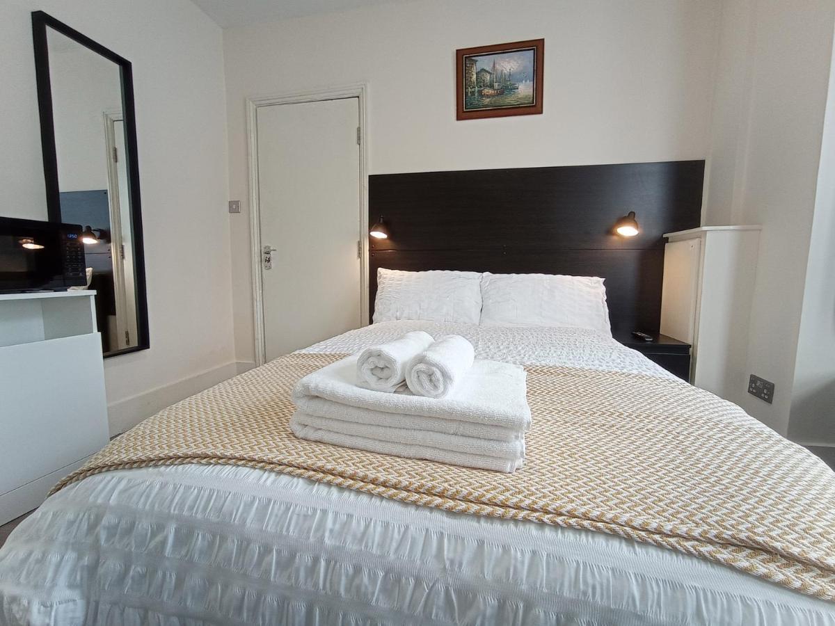 The Little Studio- Self Contained One Bed Studio Flat อ็อกซ์ฟอร์ด ภายนอก รูปภาพ