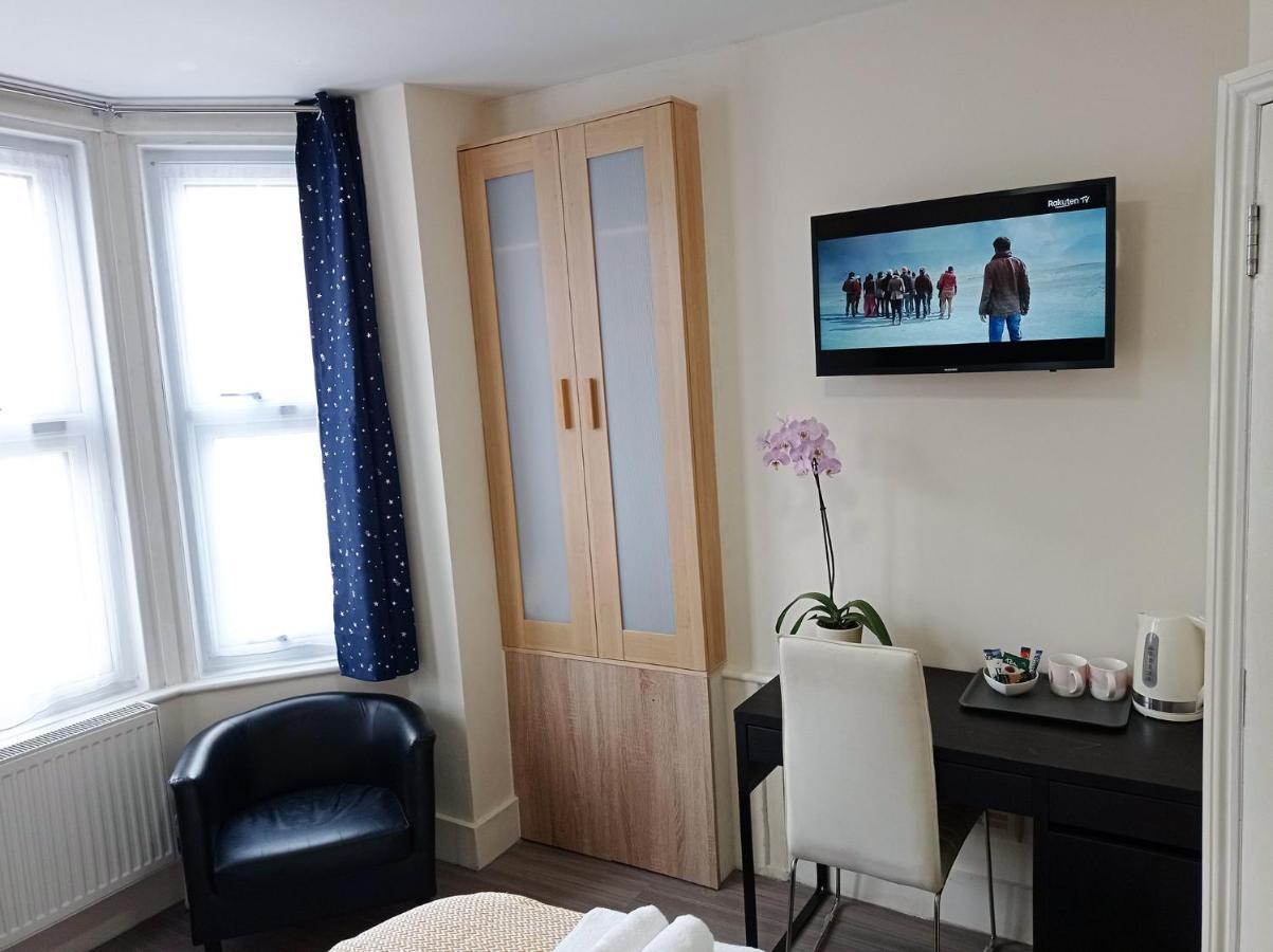 The Little Studio- Self Contained One Bed Studio Flat อ็อกซ์ฟอร์ด ภายนอก รูปภาพ