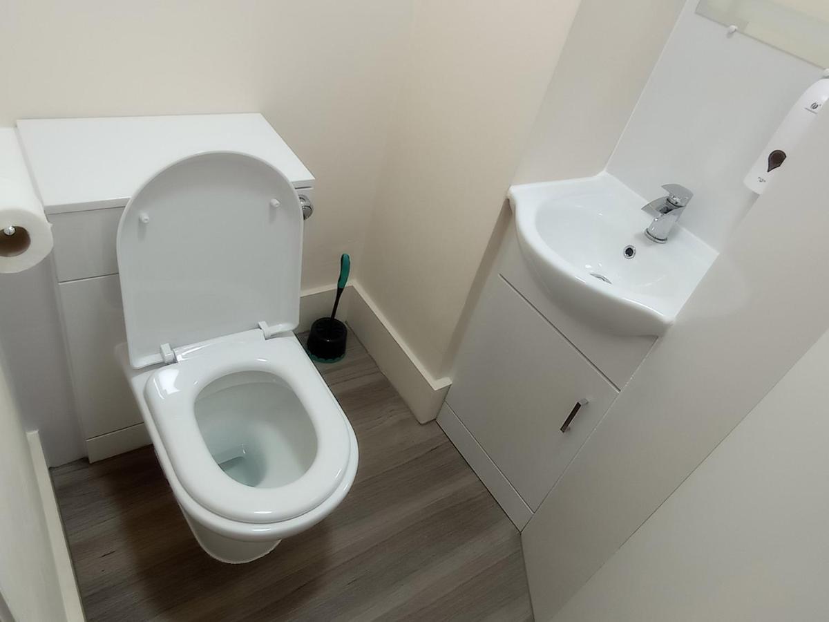 The Little Studio- Self Contained One Bed Studio Flat อ็อกซ์ฟอร์ด ภายนอก รูปภาพ